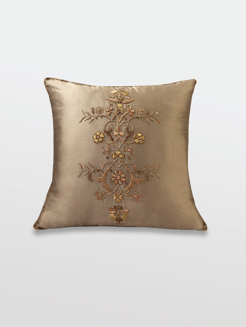 qadir gold cushion